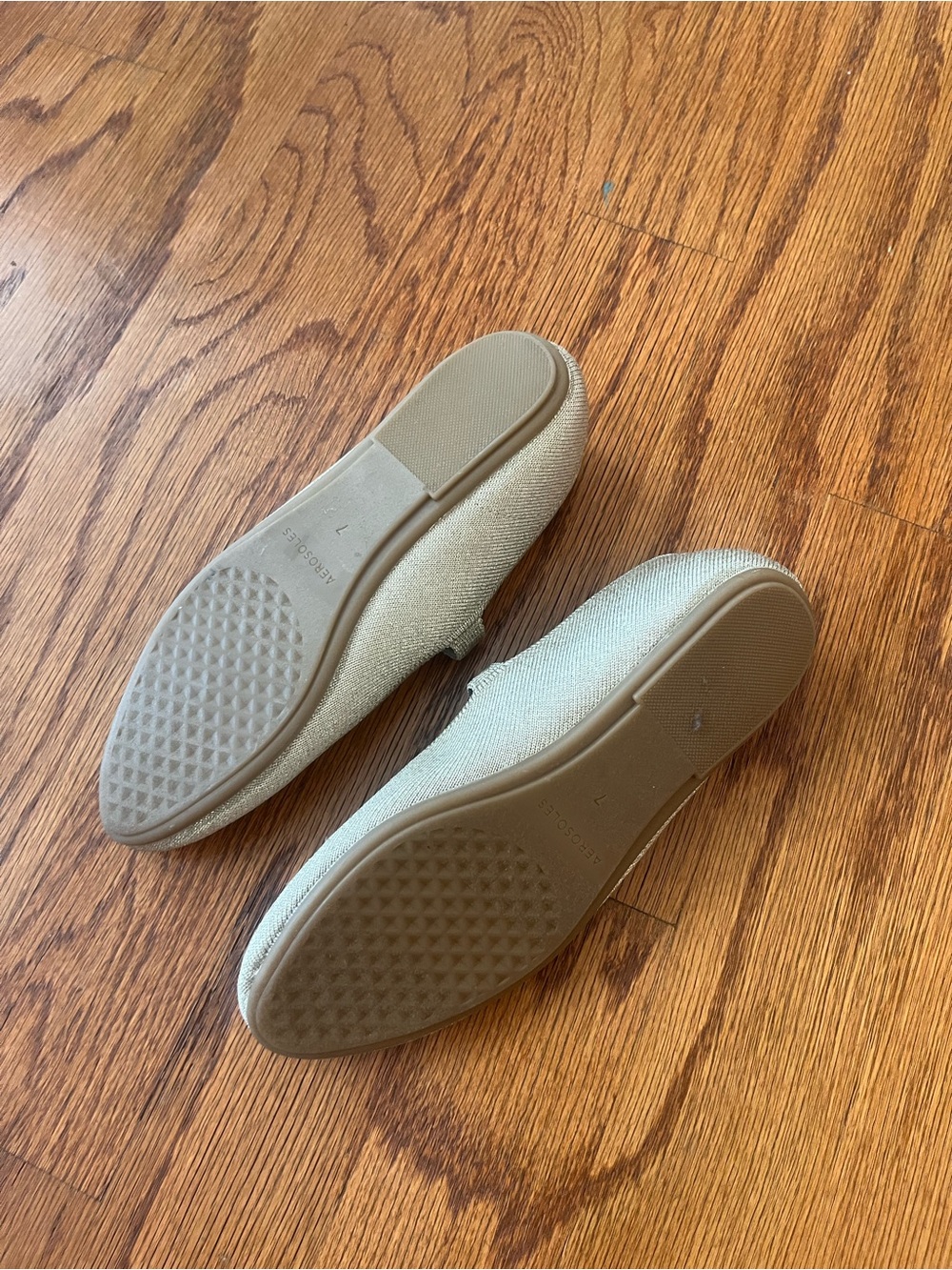 NWOT Gold Aérosoles Mary Jane Ballet Flats - Picture 2 of 2